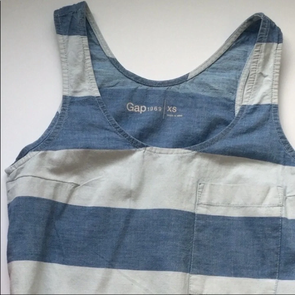Gap 1969 Chambray Stripped top